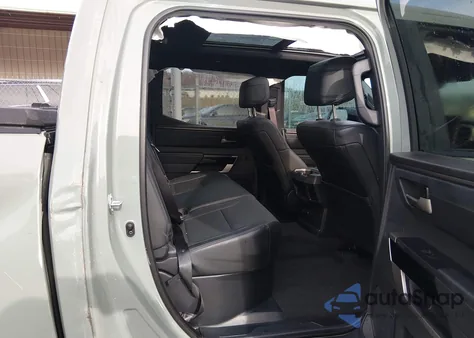 2025 Toyota Tundra Limited z USA, uszkodzony, nr VIN 5TFWA5DB2SX278361